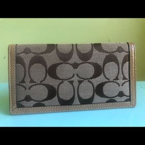 Original coach money holder unused :)